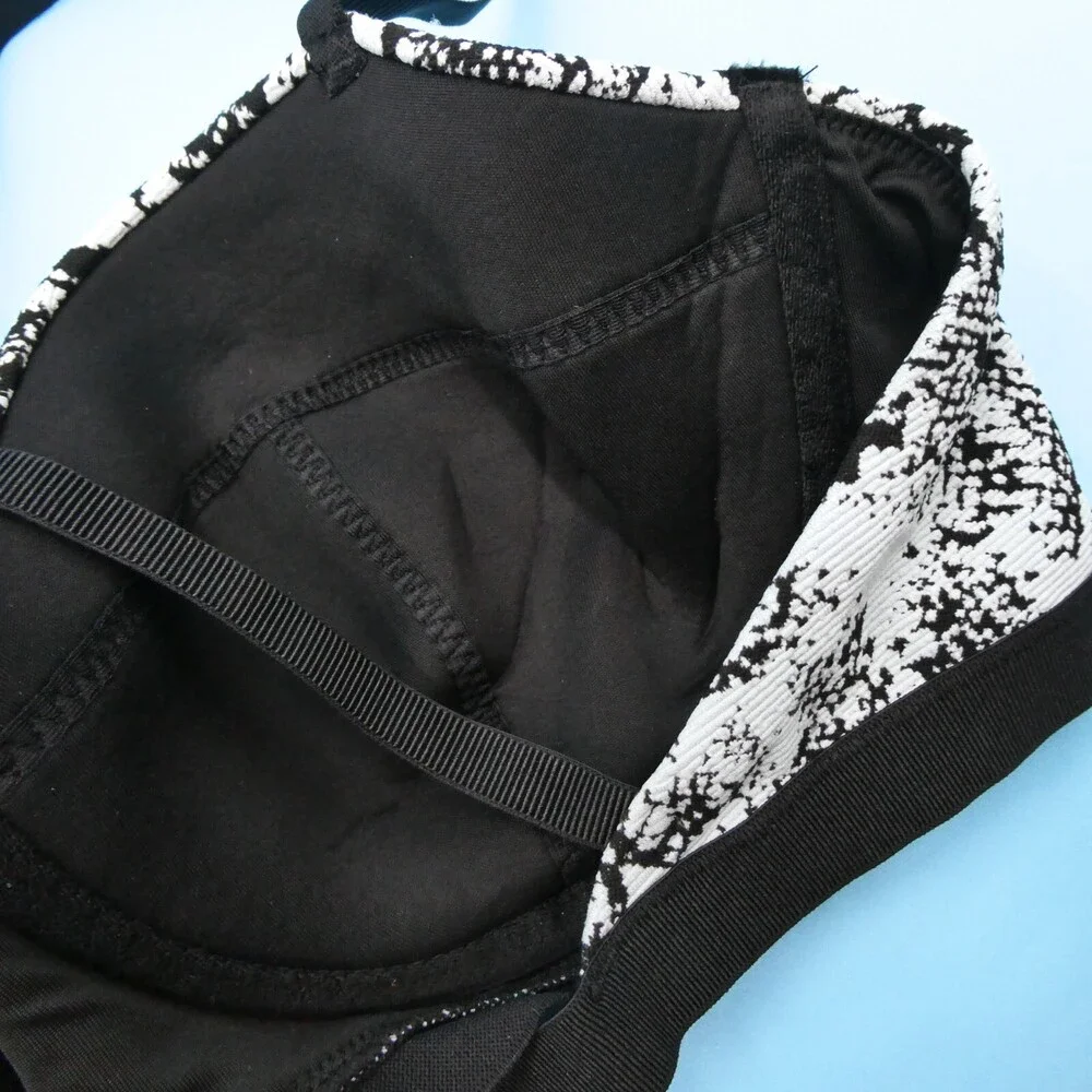 Victorias Secret 38C Snake Print Underwired Lined Push up Bikini Top Swimwear VS